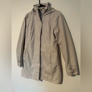 Eddie Bauer long off-white rain coat with buttons size small